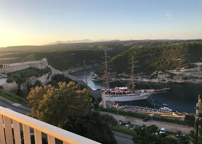 Appartement 1 Chambre Avec Vue Sur Le Port